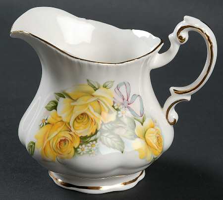 Wedding Bouquets Mini Creamer