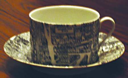 PDA2 Flat Cup & Saucer Set