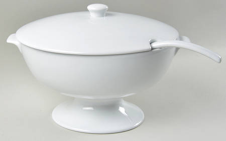 Great White Collection (Rim Shape) Oval Tureen & Lid and Ladle