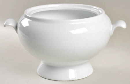Great White Collection (Rim Shape) Tureen No Lid
