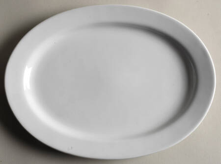 Great White Collection (Rim Shape) 11" Oval Serving Platter