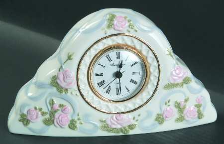 Rose Garland Quartz Clock