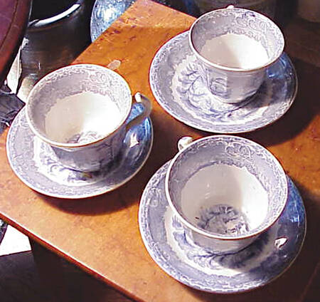 Venus Blue Flat Cup & Saucer Set