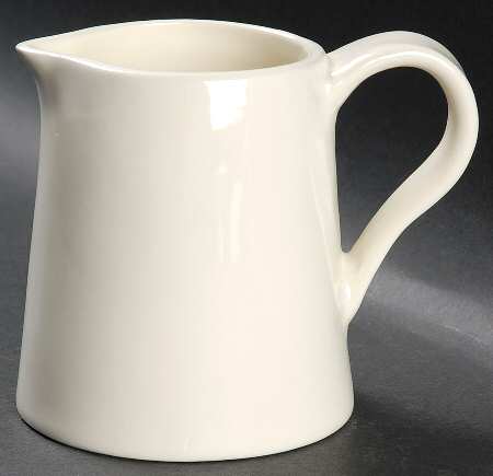 Studio Cream Creamer