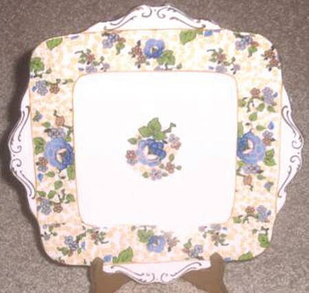 PAR125 Square Handled Cake Plate
