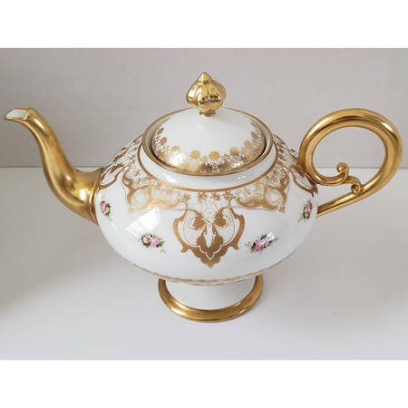 POY490 Teapot & Lid