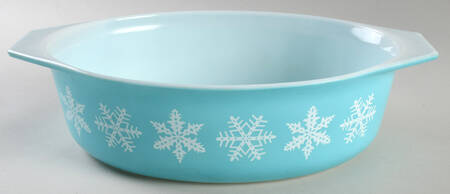 Snowflake Turquoise 2.5 Quart Oval Covered Casserole No Lid