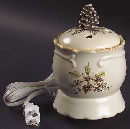 Garland Spruce Votive Warmer-Electric with Lid
