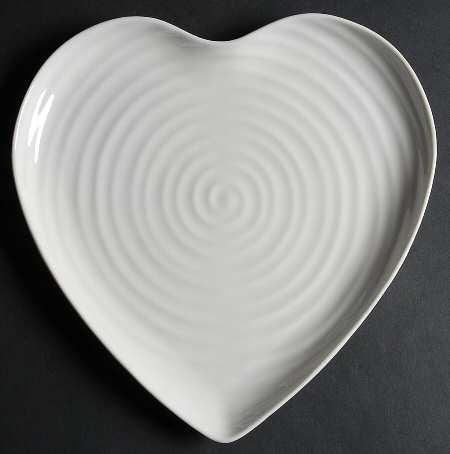 Sophie Conran White 11" Heart Plate