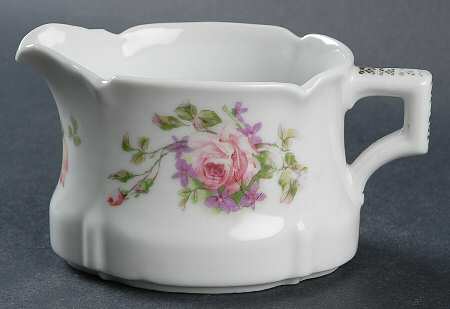 PFE23 Creamer