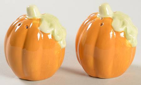 Plymouth Sculpted Salt & Pepper Set