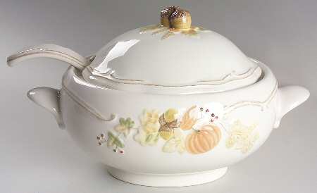 Plymouth Tureen & Lid w/Ladle
