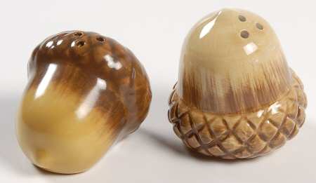 Plymouth Sculpted Salt & Pepper Set