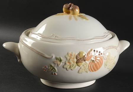 Plymouth Tureen &  Lid