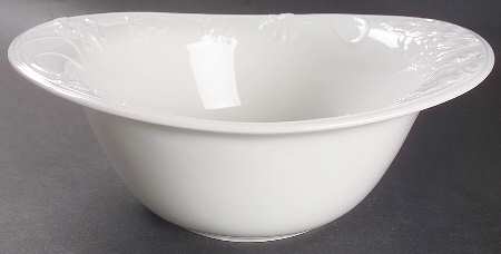 Richmond Park 10" Oval Vegetable Bowl