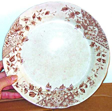 Chelsea (Scalloped) by Powell, Bishop &amp; Stonier