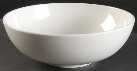 New Essentials Coupe 9" Round Vegetable Bowl