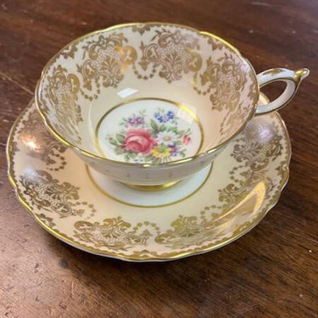 A1134-5 Footed Cup & Saucer Set