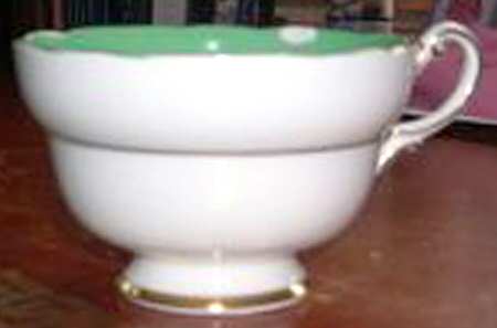 A539s Footed Cup