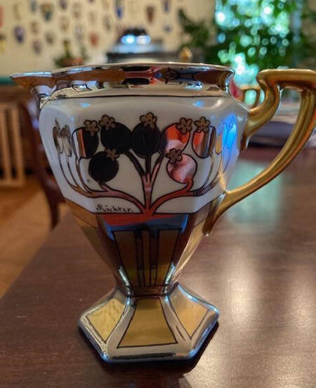 Aura Argenta Linear Creamer