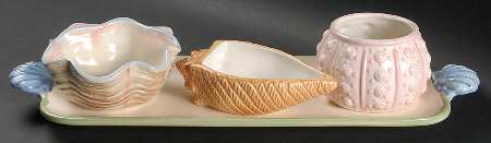 Beachcomber 4 Piece Shell Bowl Entertaining Set by Pfaltzgraff