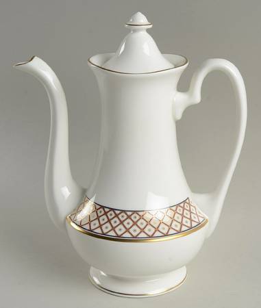St Petersburg Tea/Coffee Pot & Lid