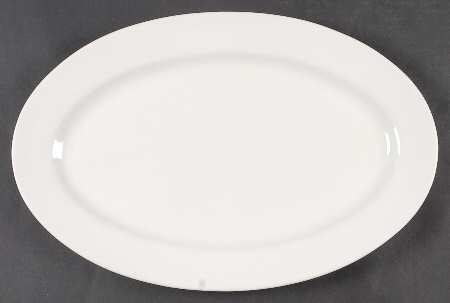 New Essentials Classic 15" Oval Serving Platter