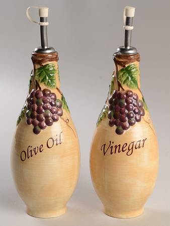 Sonoma Vinegar and Oil Set with Stoppers