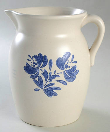 Yorktowne 40th Anniversary 64 Oz Pitcher