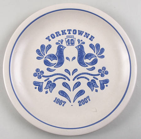 Yorktowne 40th Anniversary Commemorative Dinner Plate