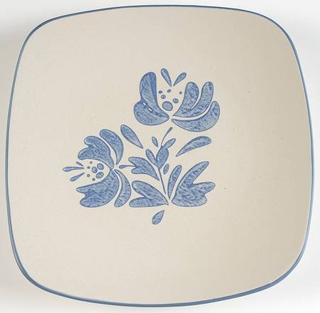 Yorktowne Square Dinner Plate