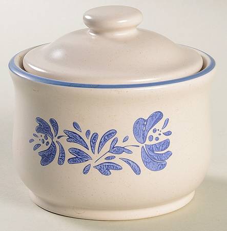 Yorktowne Sugar Bowl & Lid