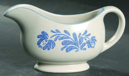 Yorktowne Gravy Boat