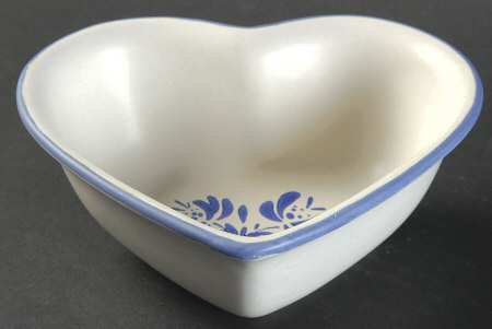 Yorktowne 6" Heart Shaped Bowl