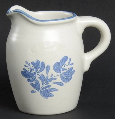 Yorktowne Creamer