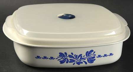 Yorktowne 7" Plastic Container with Lid