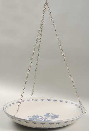 Yorktowne Hanging Bird Feeder