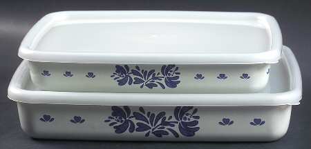 Yorktowne 4 Piece Metal Bake & Save Set