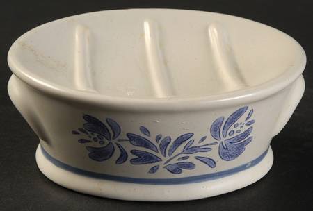 Yorktowne Soap Dish by Pfaltzgraff