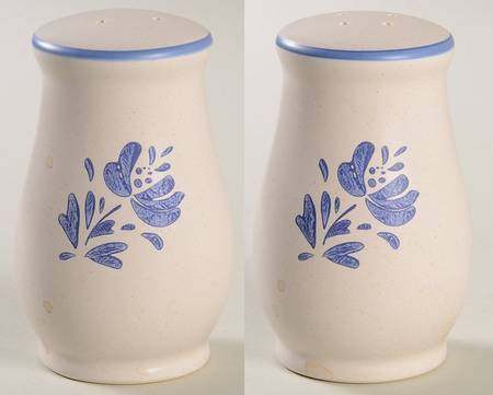Yorktowne Salt & Pepper Set by Pfaltzgraff