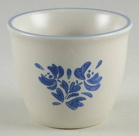 Yorktowne Custard Cup