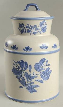 Yorktowne Cookie Jar & Lid