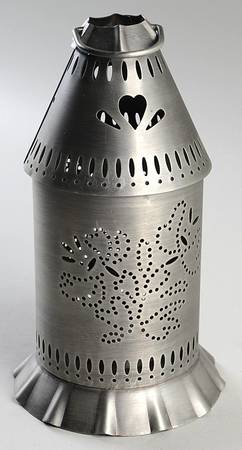Yorktowne Hanging Metal Votive Lantern