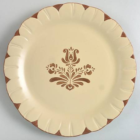Village (Made in China) 13" Flower Round Serving Platter