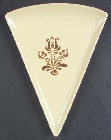 Village (Made in China) Triangular Shape Slice Plate