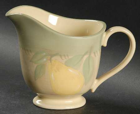 Aurora Creamer
