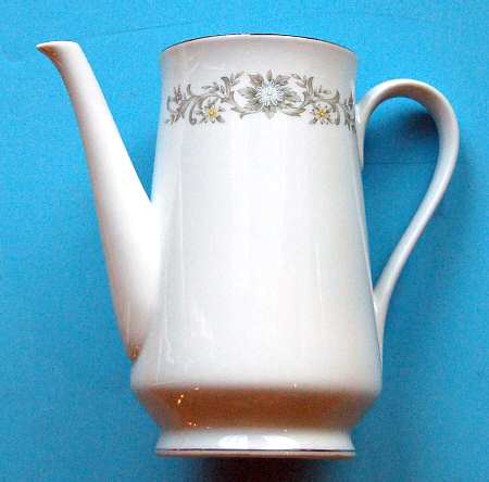 Bluegrass Coffee Pot No Lid