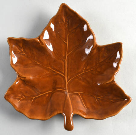 Harvest Leaf Leaf Shape Salad Plate