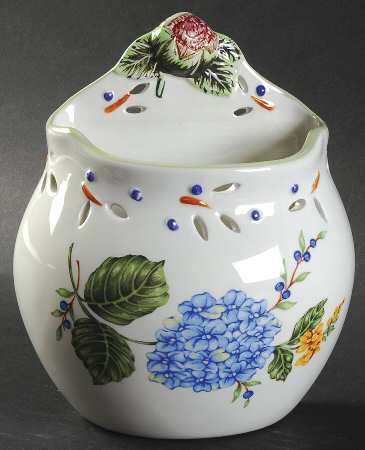 Vintage Garden Wall Pocket Vase