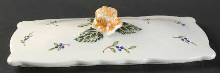 Vintage Garden Centerpiece W/Floral Arranger Lid